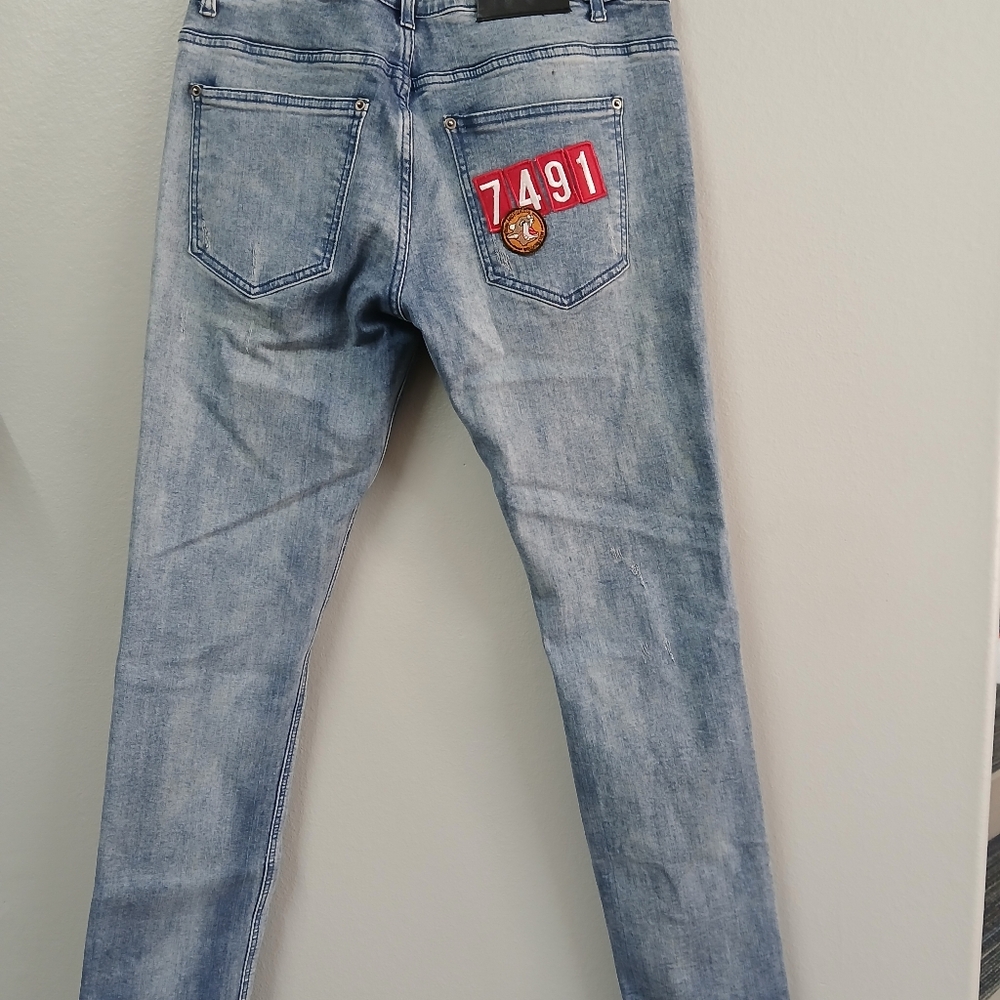 Young & Reckless Distressed Patchwork Jeans Size … - image 6